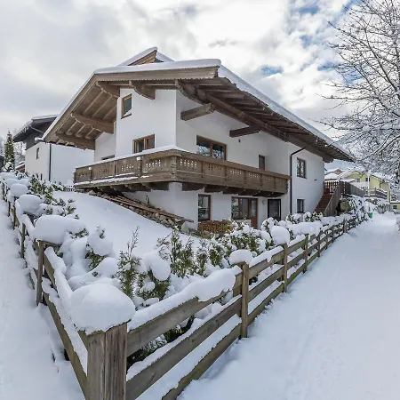 Chalet Kirchberg An Der Bach Kirchberg in Tirol